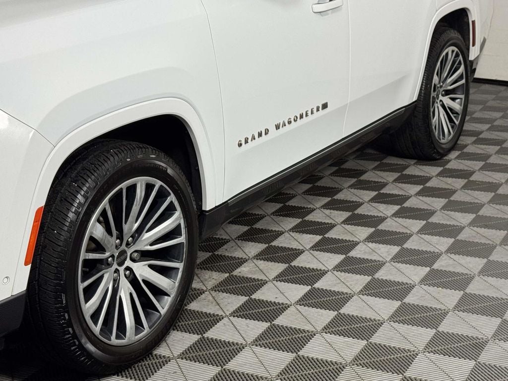 2022 Jeep Grand Wagoneer Series III