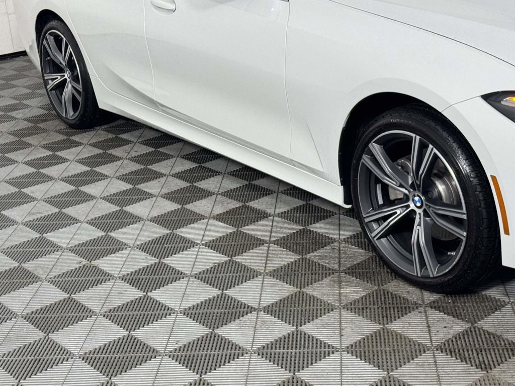 2024 BMW 3 Series 330i xDrive