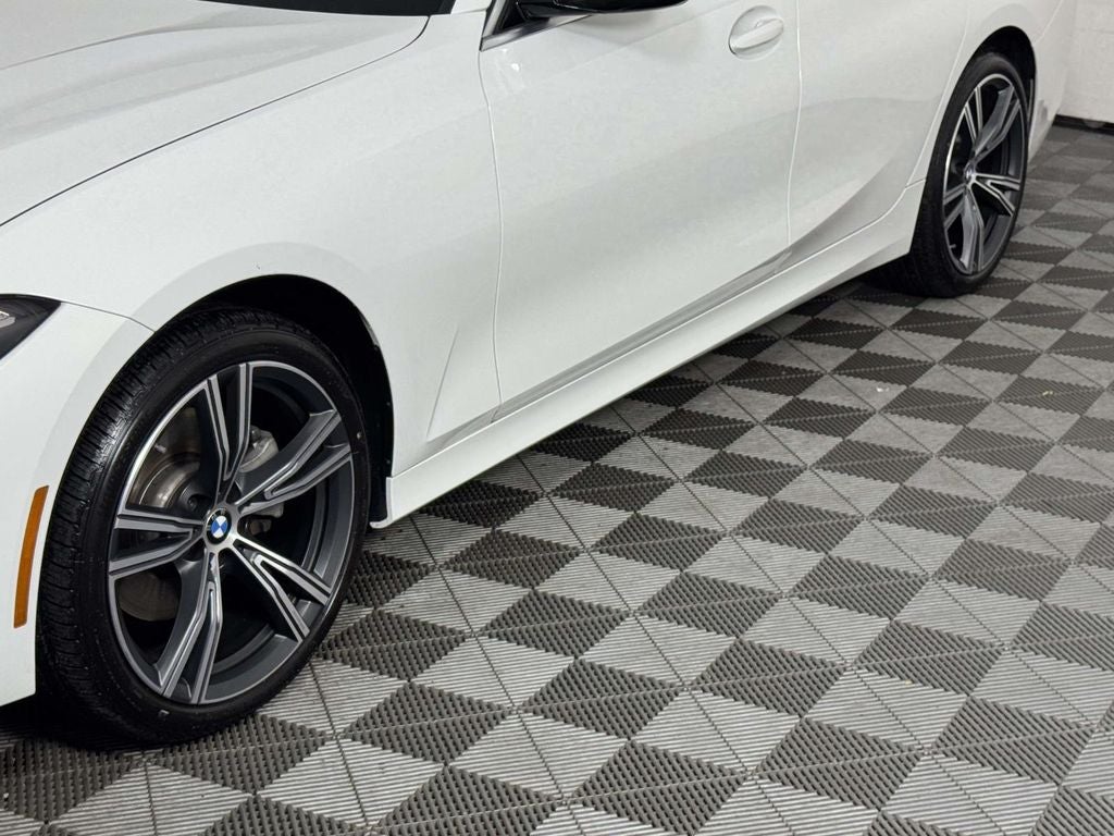 2024 BMW 3 Series 330i xDrive