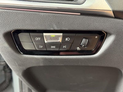 2024 BMW 3 Series 330i xDrive