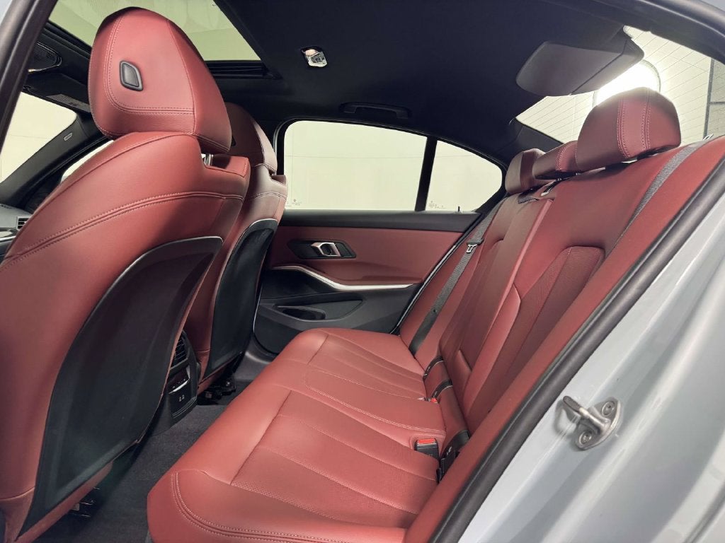 2024 BMW 3 Series 330i xDrive
