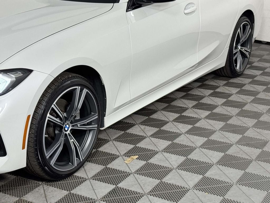 2023 BMW 3 Series 330i xDrive