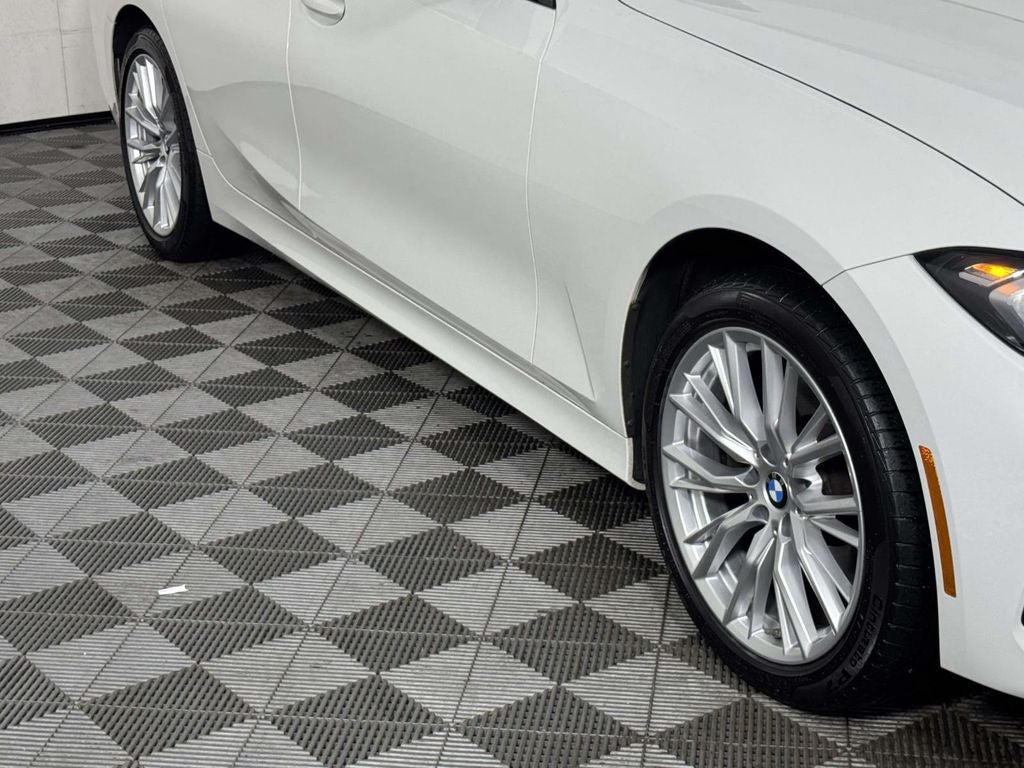 2023 BMW 3 Series 330i xDrive