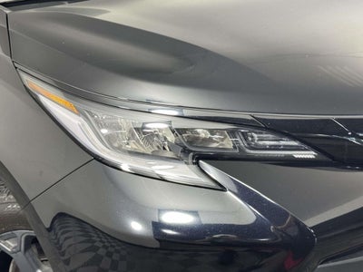 2025 Toyota Sienna Woodland Edition