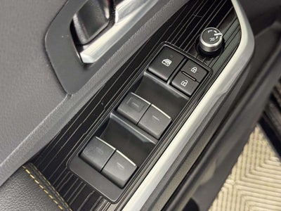 2025 Toyota Sienna Woodland Edition