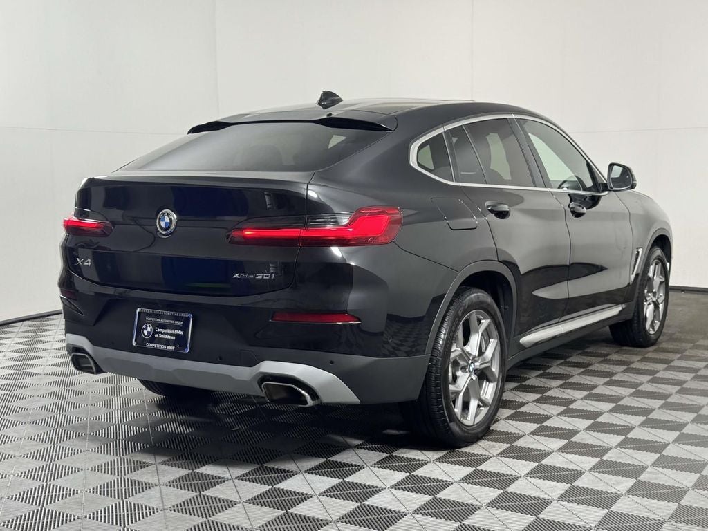 2024 BMW X4 xDrive30i