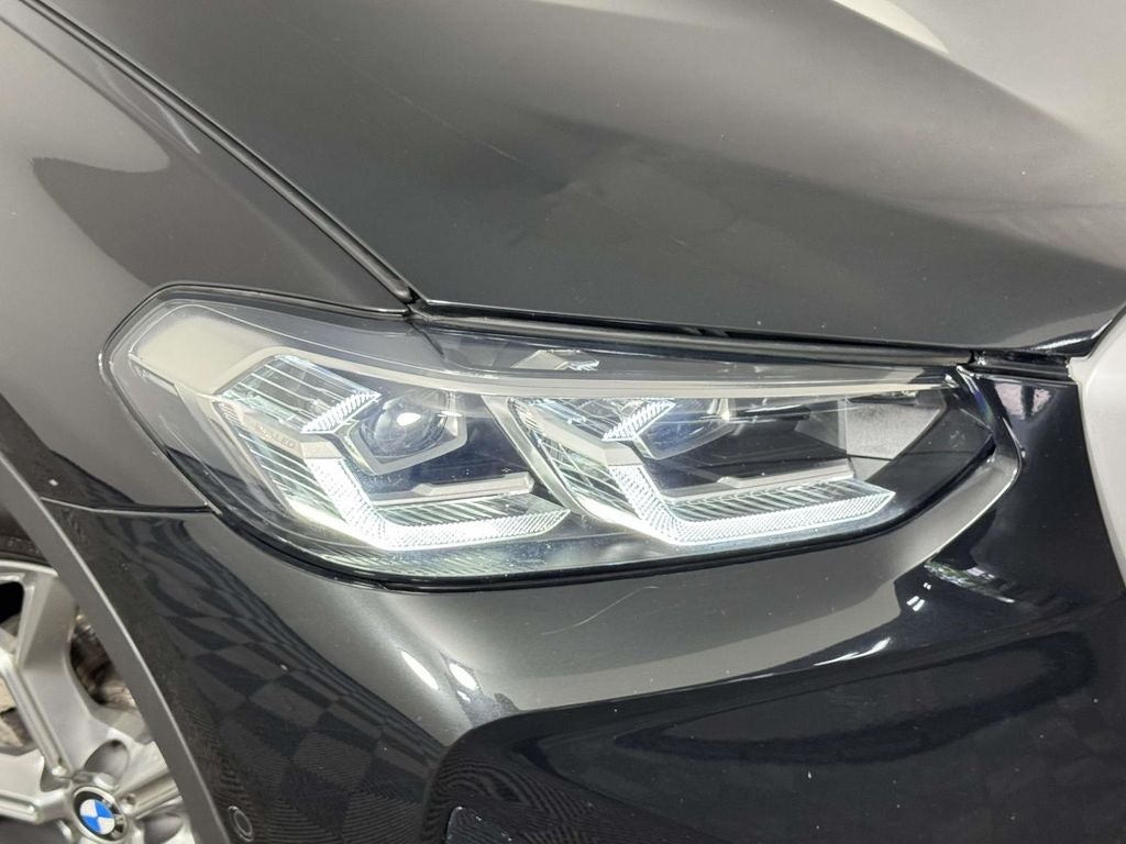 2024 BMW X4 xDrive30i