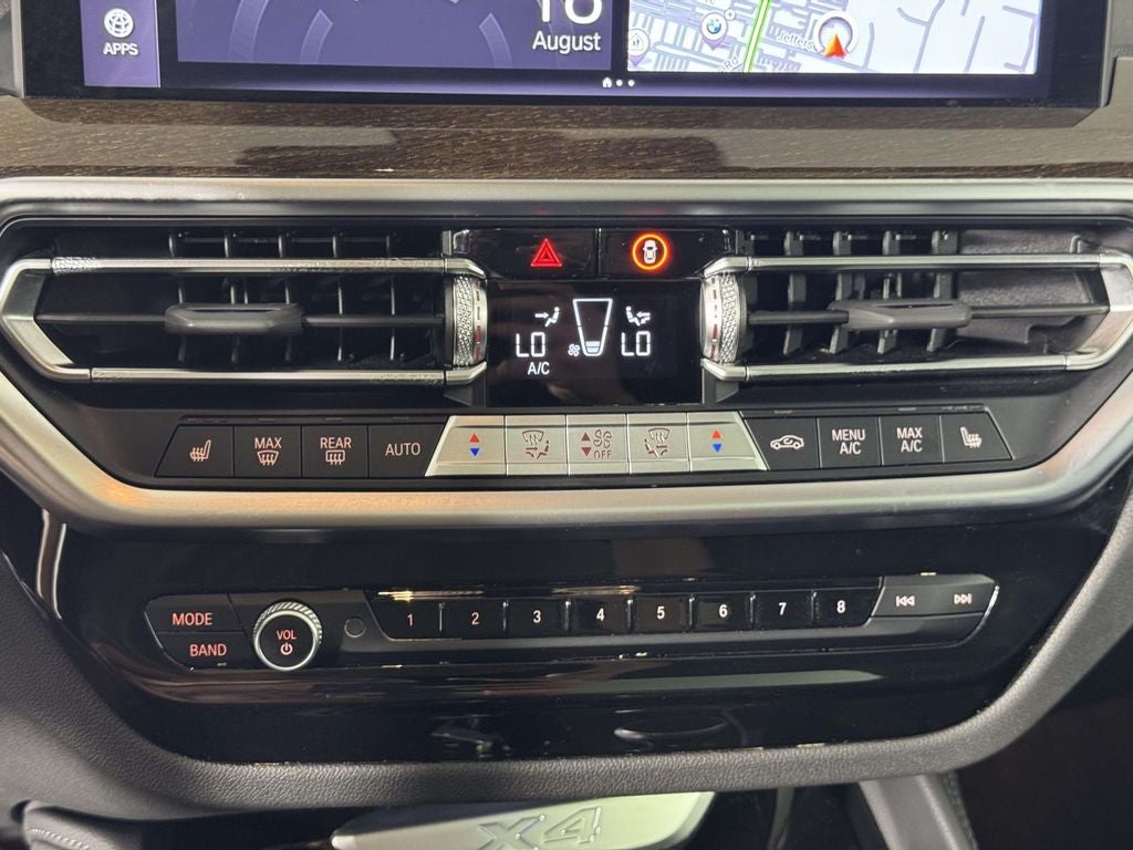 2024 BMW X4 xDrive30i