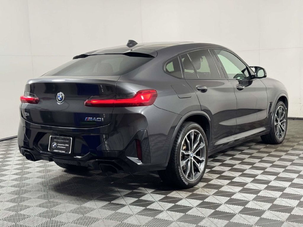 2023 BMW X4 M40i