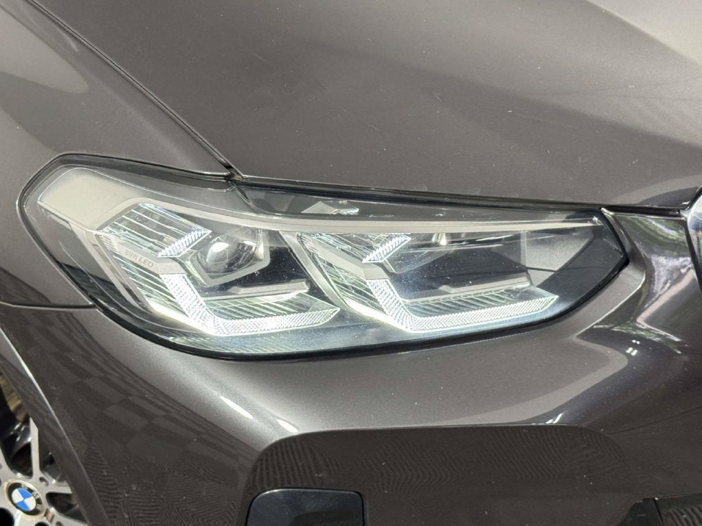 2023 BMW X4 M40i