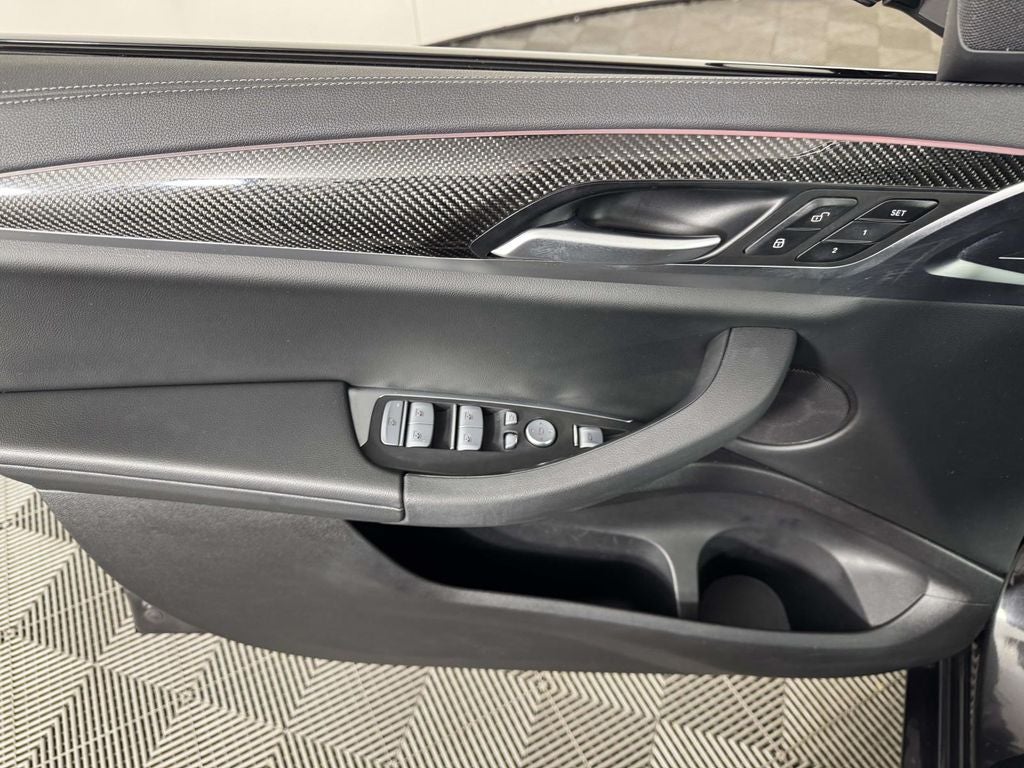 2023 BMW X4 M40i