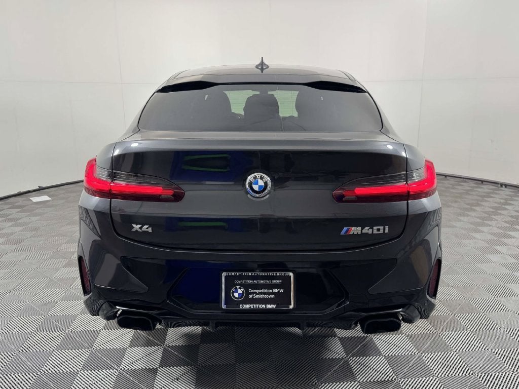 2023 BMW X4 M40i