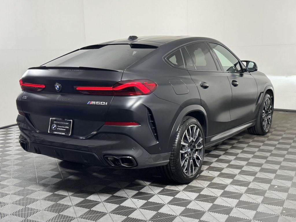 2024 BMW X6 M60i