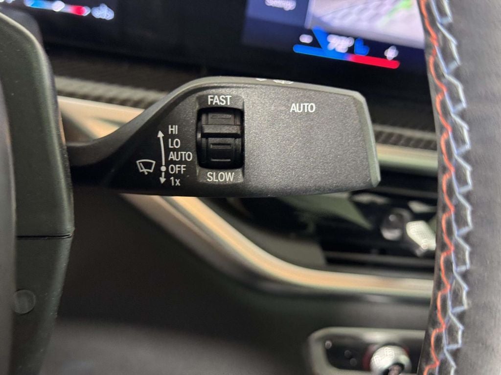 2024 BMW X6 M60i