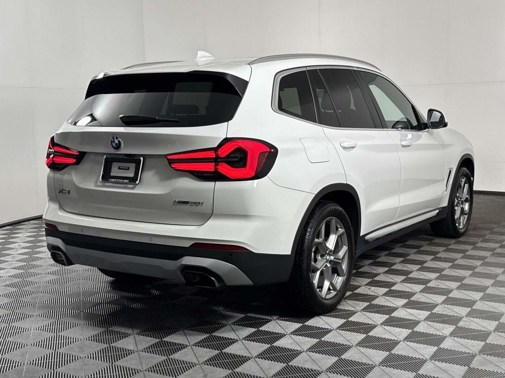2023 BMW X3 xDrive30i