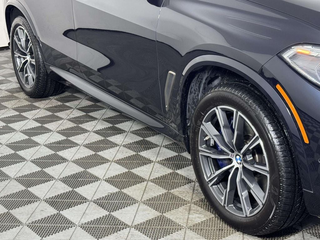 2023 BMW X5 M50i
