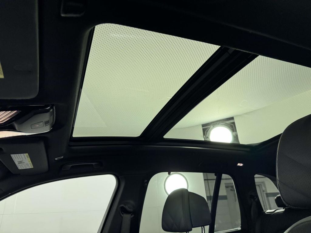 2023 BMW X5 M50i
