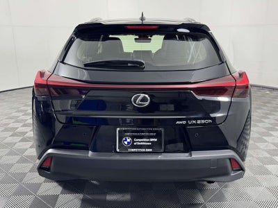 2024 Lexus UX 250h Premium