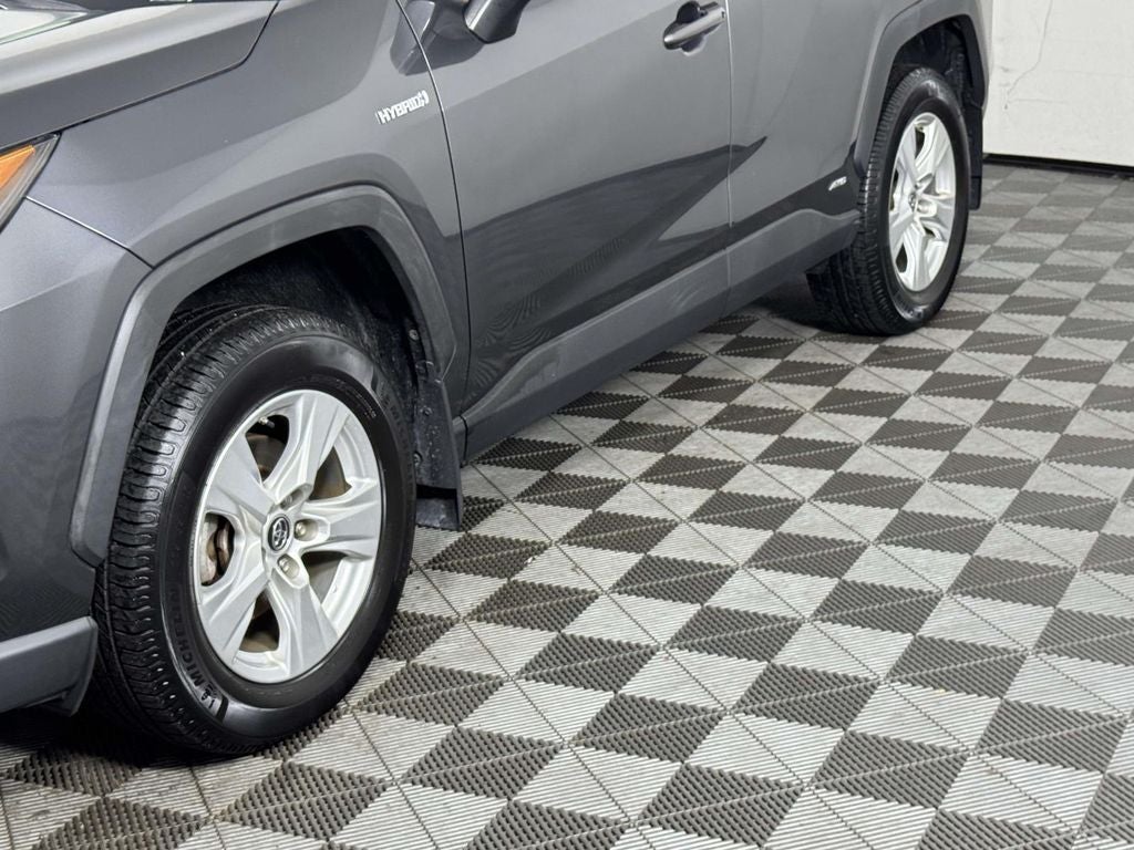 2019 Toyota RAV4 Hybrid LE