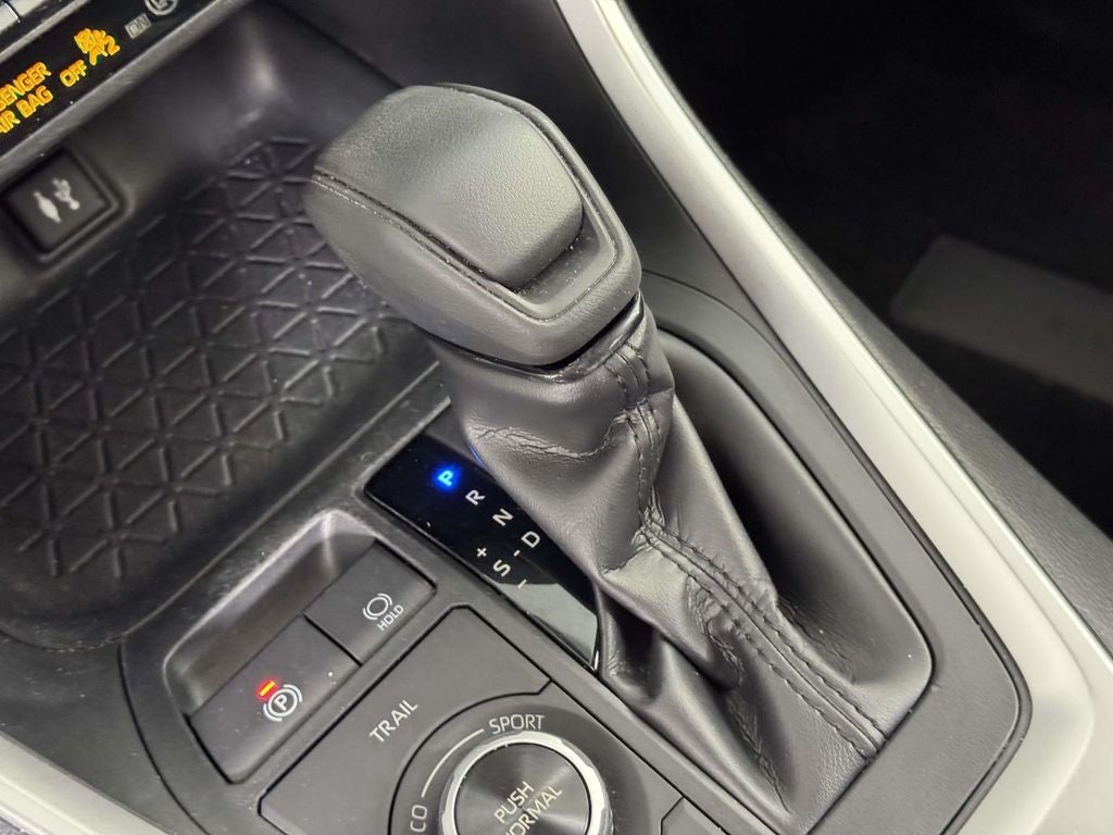 2019 Toyota RAV4 Hybrid LE