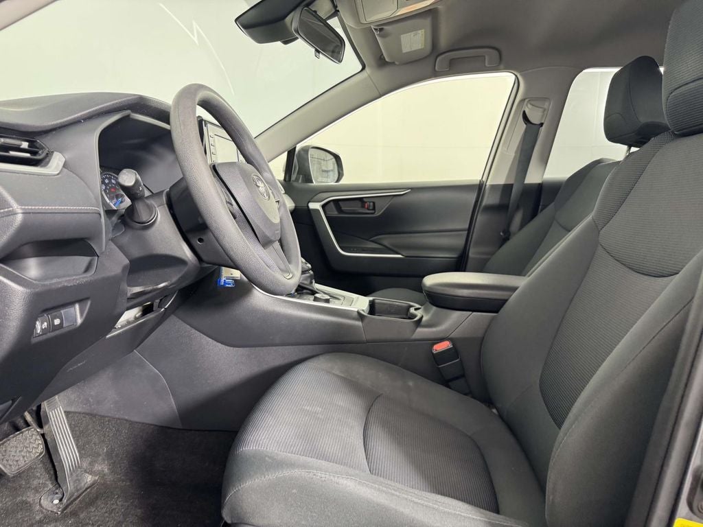 2019 Toyota RAV4 Hybrid LE
