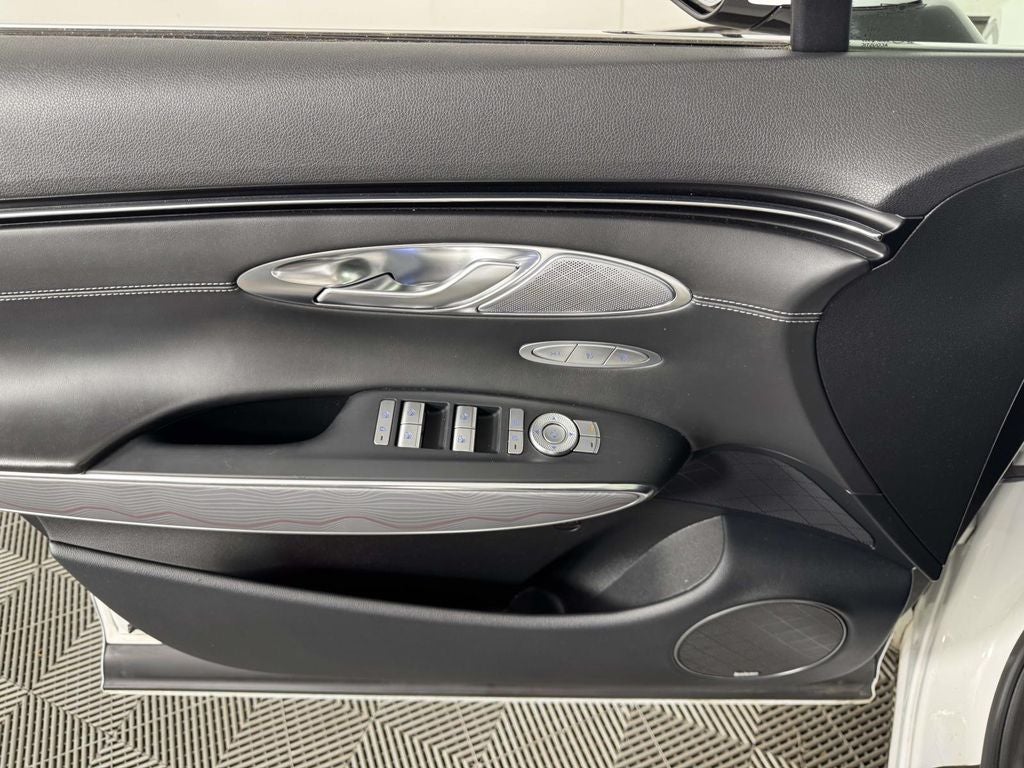 2022 Genesis GV70 2.5T