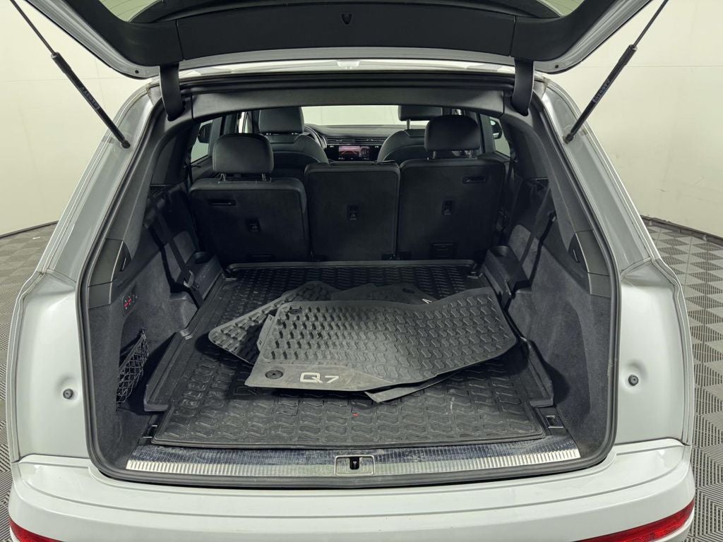 2021 Audi Q7 55 Premium Plus quattro