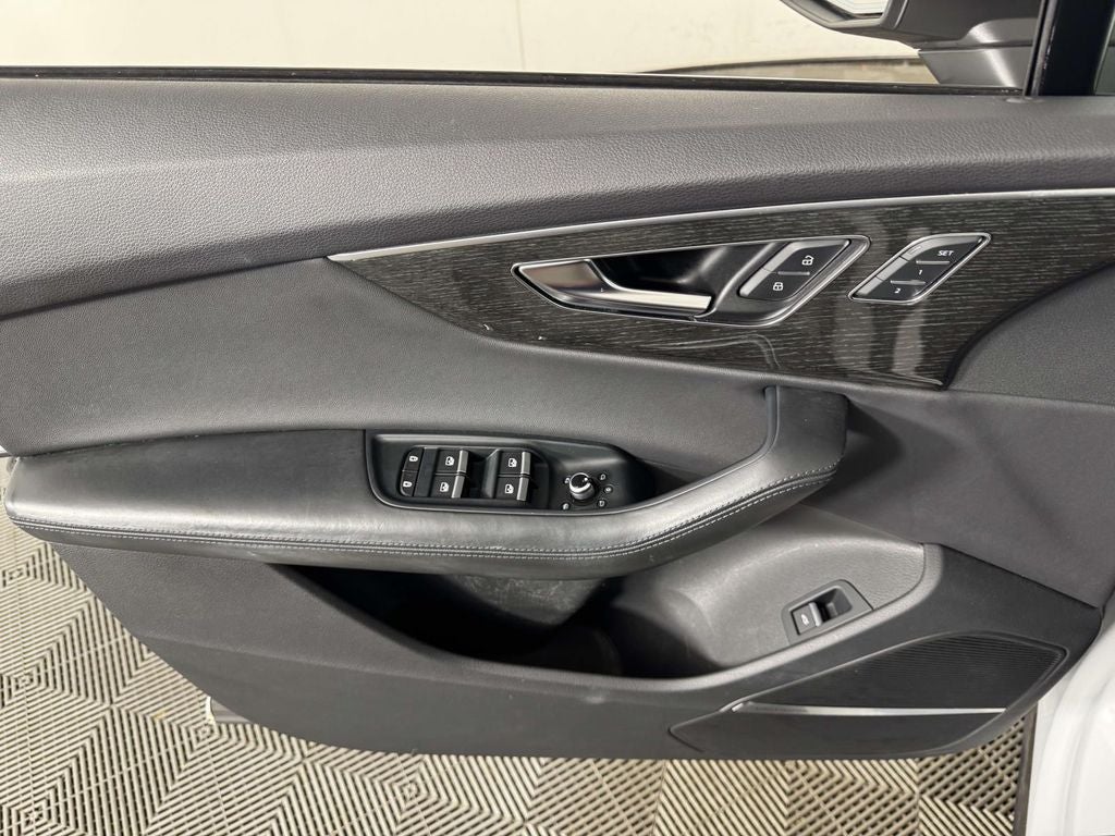 2021 Audi Q7 55 Premium Plus quattro