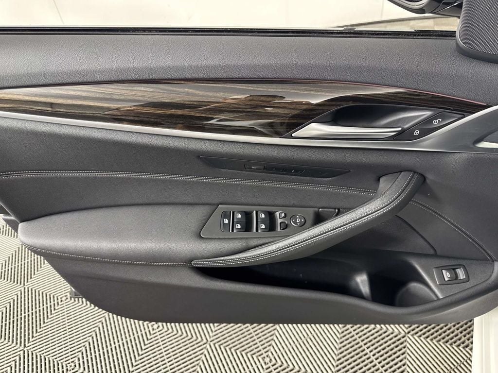 2023 BMW 5 Series 530i xDrive