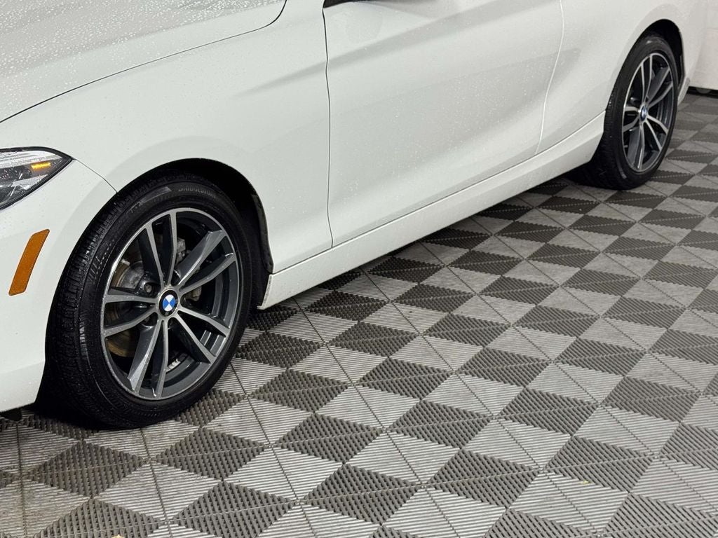 2019 BMW 2 Series 230i xDrive