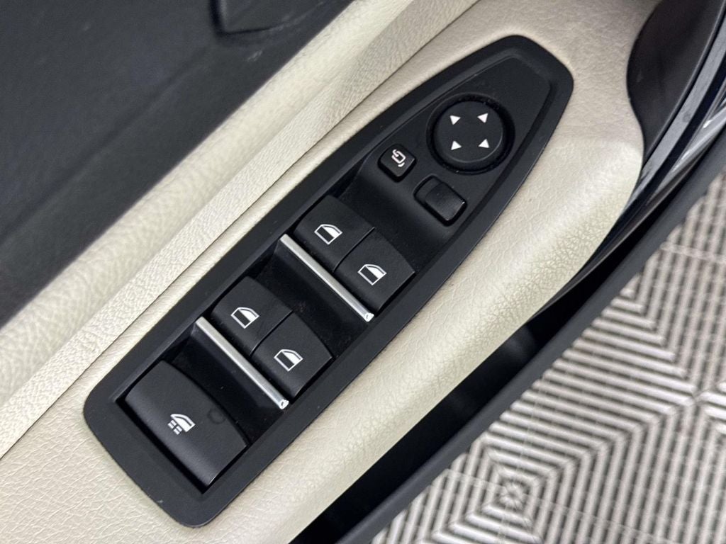 2019 BMW 2 Series 230i xDrive