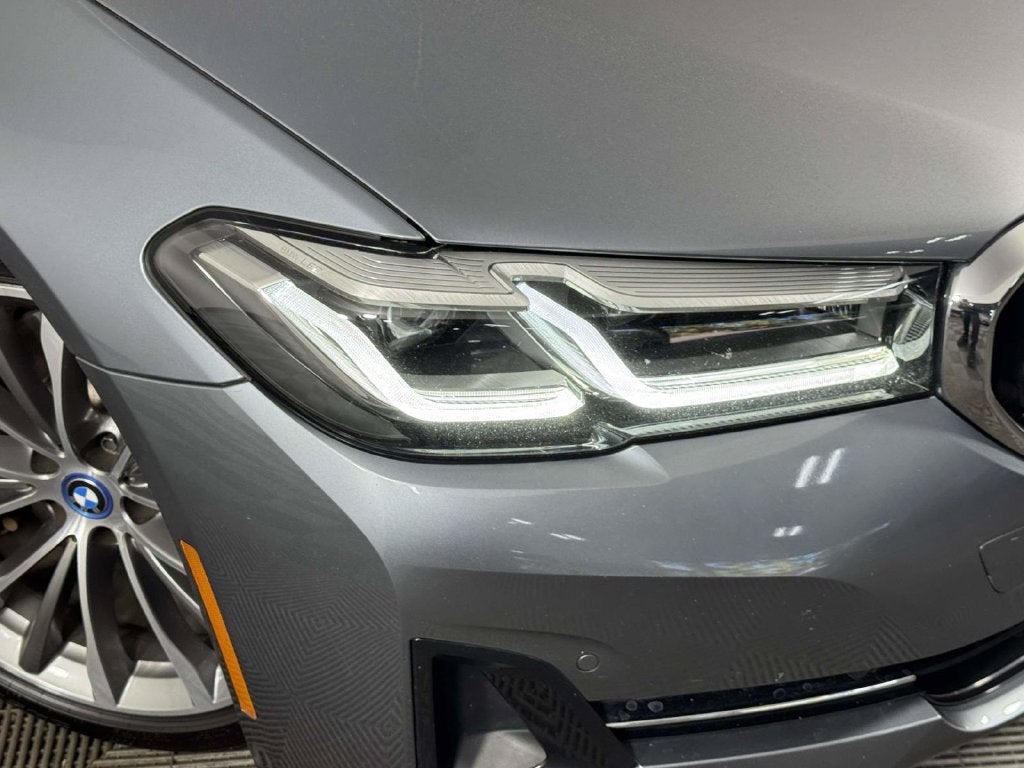 2022 BMW 5 Series 530e iPerformance