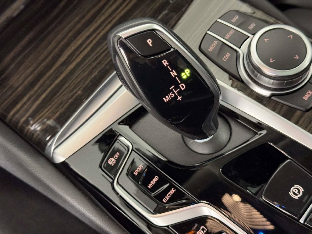 2022 BMW 5 Series 530e iPerformance