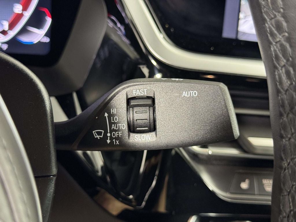 2025 BMW Z4 sDrive M40i