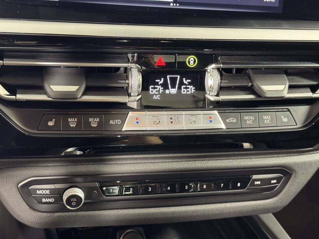 2025 BMW Z4 sDrive M40i