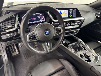 2025 BMW Z4 sDrive M40i