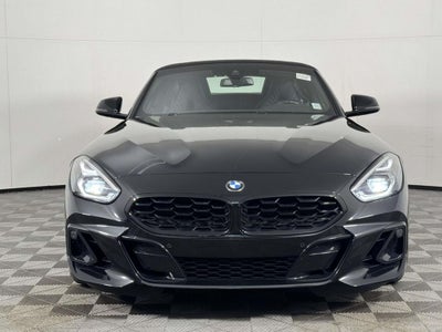 2025 BMW Z4 sDrive M40i