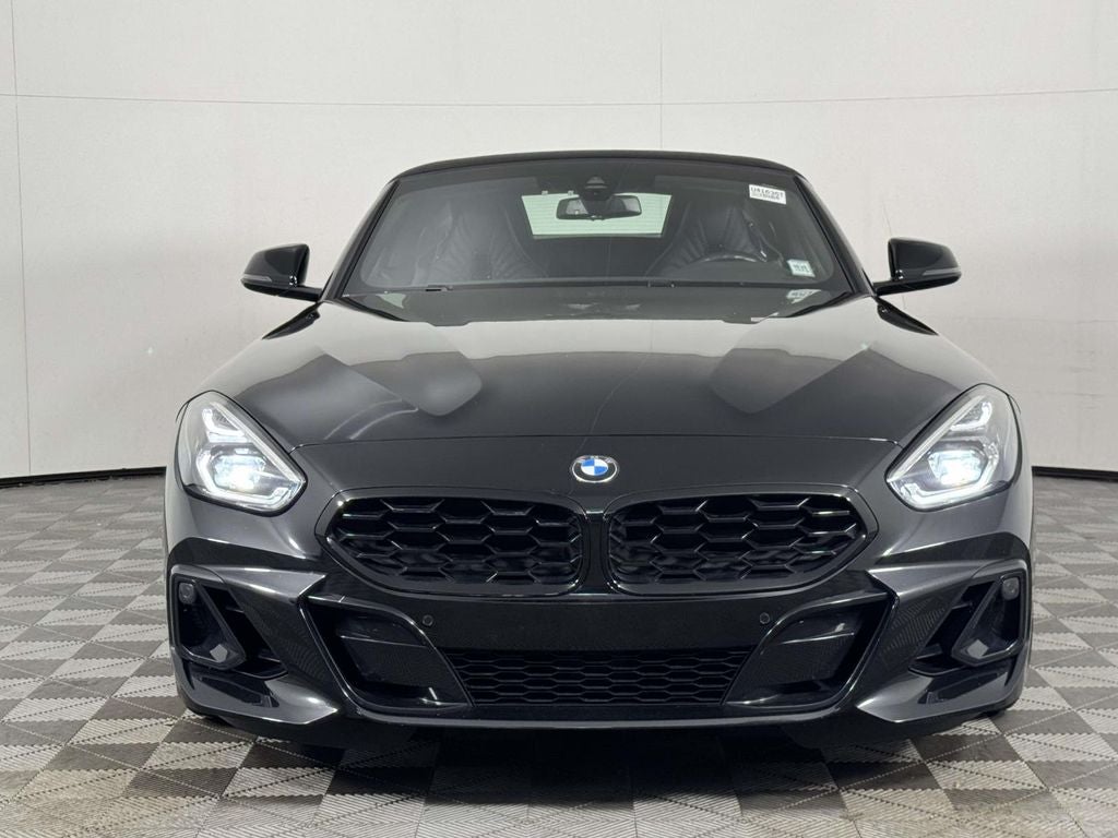2025 BMW Z4 sDrive M40i