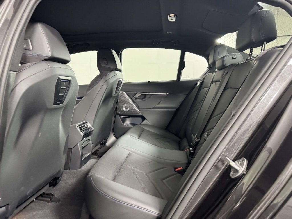 2024 BMW i5 M60