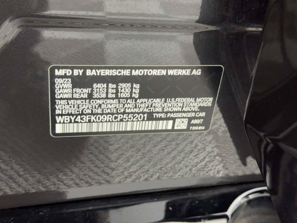 2024 BMW i5 M60