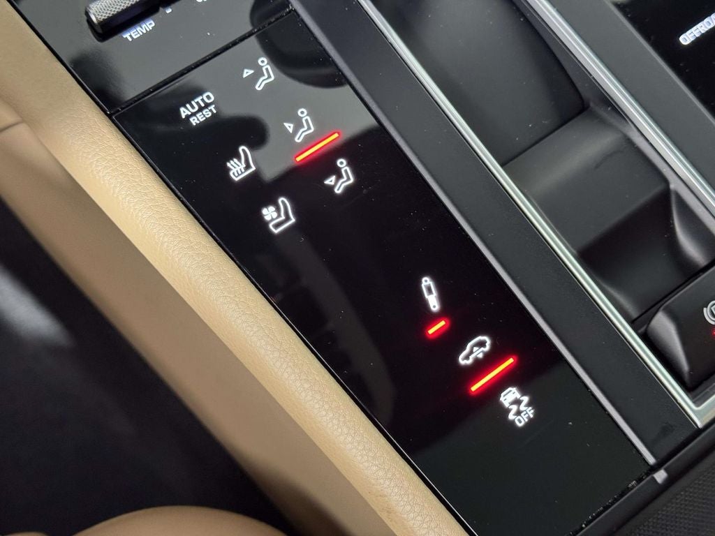2022 Porsche Macan S