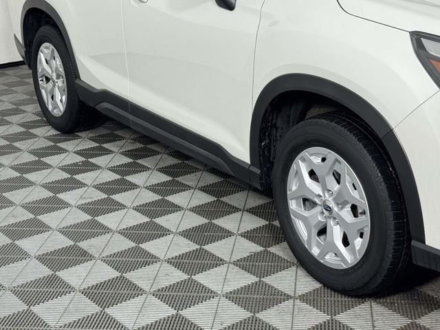 2023 Subaru Forester Base