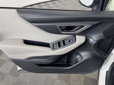 2023 Subaru Forester Base