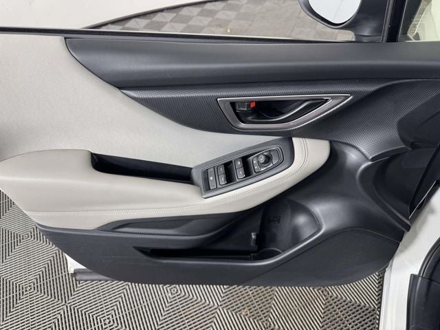2023 Subaru Forester Base