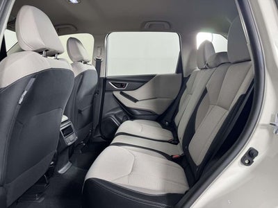 2023 Subaru Forester Base