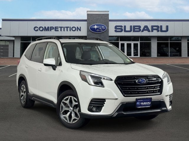 2024 Subaru Forester Premium