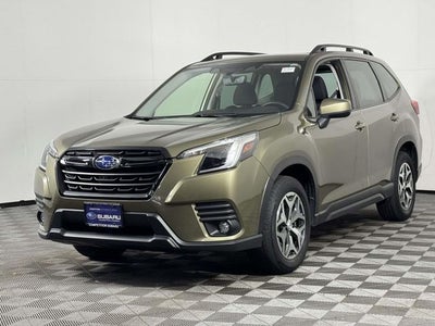 2024 Subaru Forester Premium