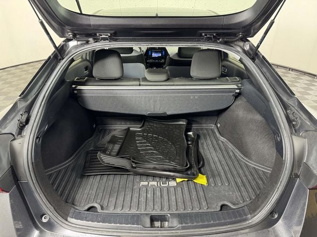 2019 Toyota Prius LE