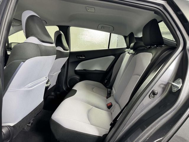 2019 Toyota Prius LE