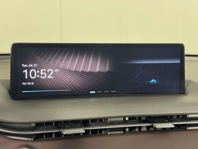 2024 Genesis GV70 2.5T